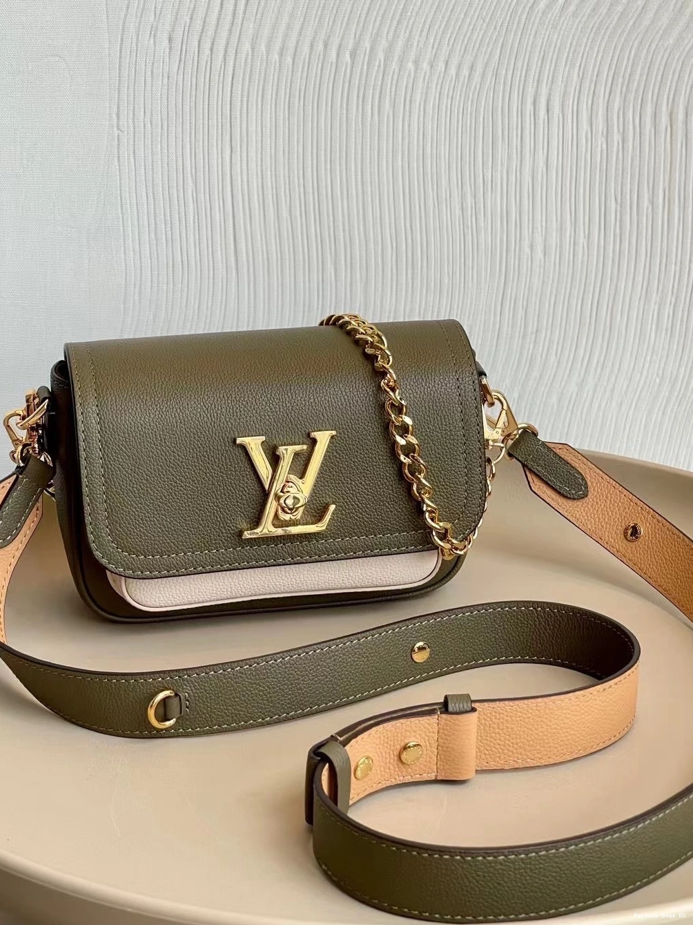 Affordable LOCKME TENDER LOUIS VUITTON 0729